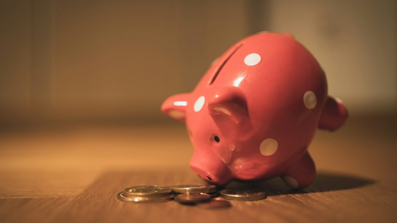 Kredyt wiązany daje klientowi dodatkowe prawa. Sprawdź, kiedy bank też odpowiada za problemy ze sprzedawcą i czego możesz od niego żądać. fot:  Andre Taissin/Unsplash