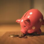 Kredyt wiązany daje klientowi dodatkowe prawa. Sprawdź, kiedy bank też odpowiada za problemy ze sprzedawcą i czego możesz od niego żądać. fot: Andre Taissin/Unsplash