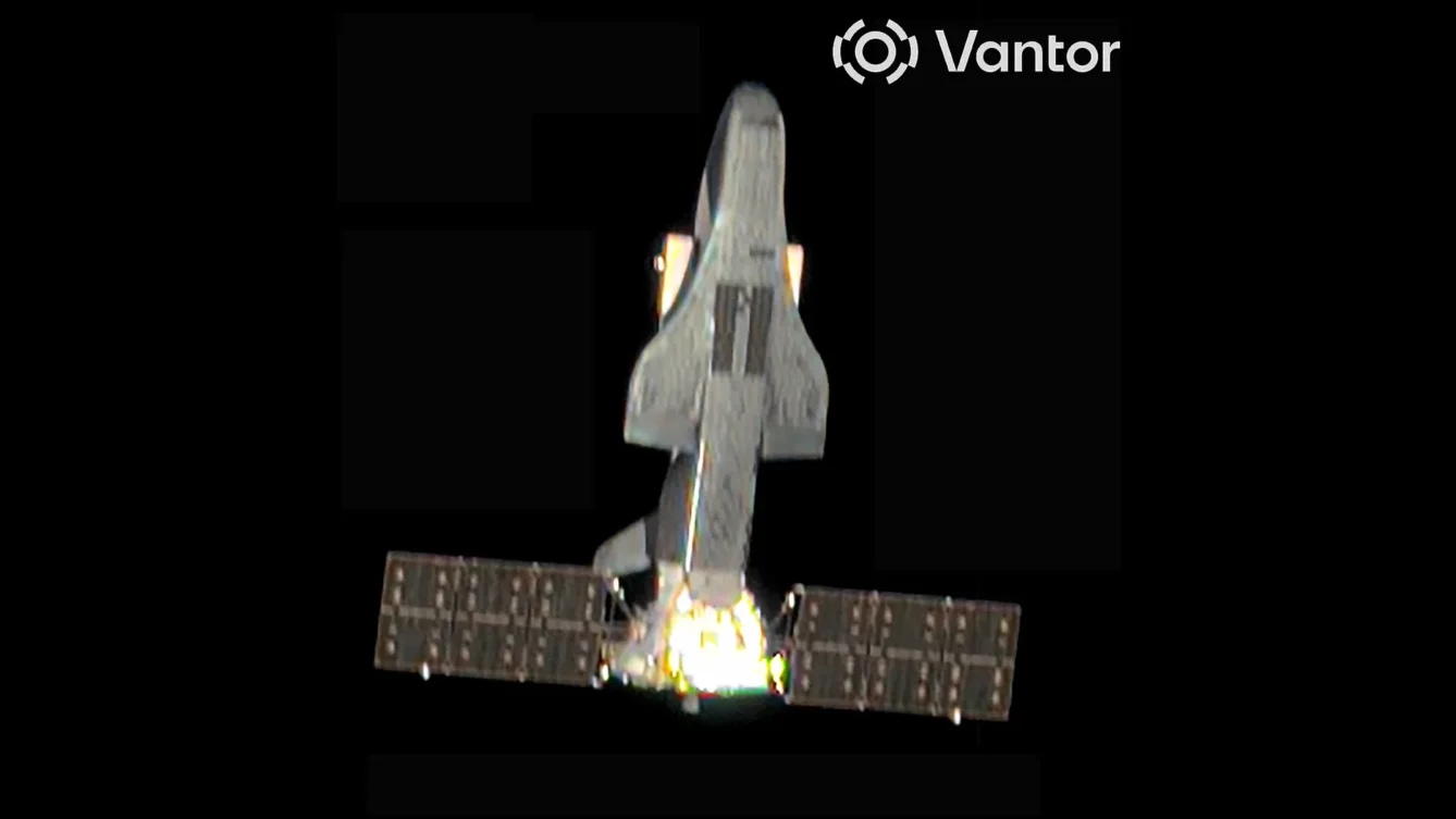 Wywiad USA potwierdził autentyczność zdjęcia chińskiego samolotu kosmicznego. Maszyna od miesięcy krąży po orbicie i przypomina amerykański X-37B.