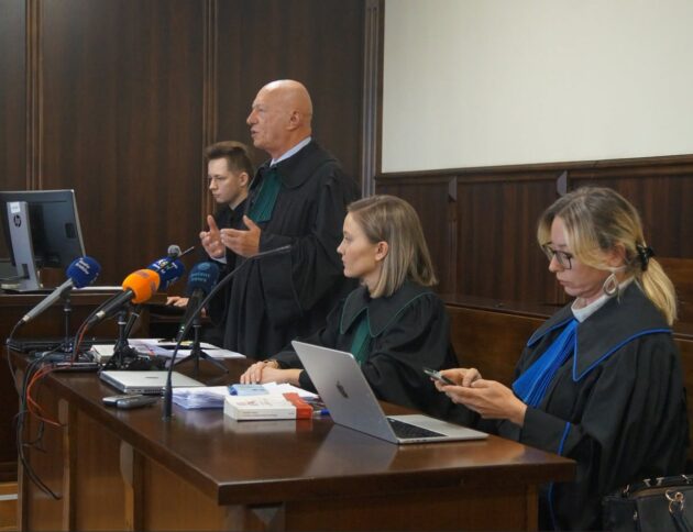 Biskup Andrzej Jeż skazany. Szokujące zeznania o ukrywaniu pedofilii, dokumentach zamykanych w sejfie i bulwersujących praktykach tarnowskiej kurii. Źródło: Andrzej Gerlach/FB