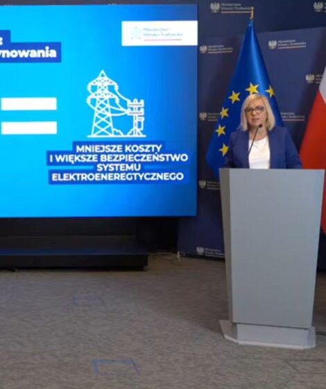 Dofinansowanie do magazynu energii 2026. Nawet 19 tys. zł na zakup i montaż. Sprawdź, kto może dostać dotację, jakie są warunki i jak złożyć wniosek. Konferencja prasowa MKiŚ