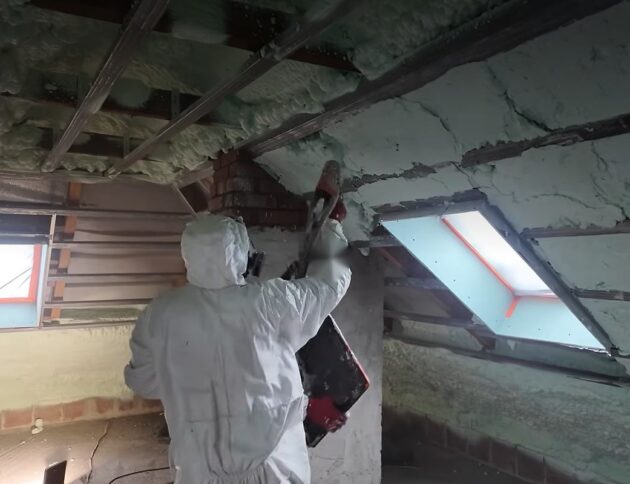 Czy pianka PUR robi z domu termos? Sprawdzamy paroprzepuszczalność, wilgoć, wentylację oraz ryzyko pleśni i gnicia więźby.
