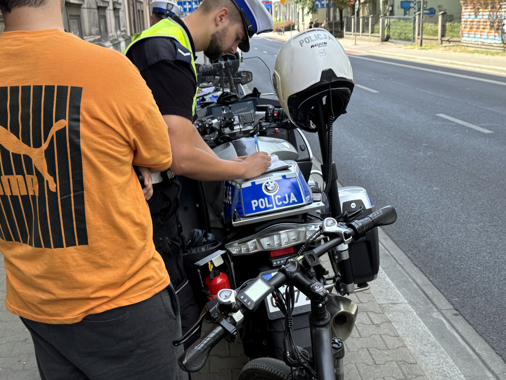 kontrola e-rowerów w Warszawie/Policja