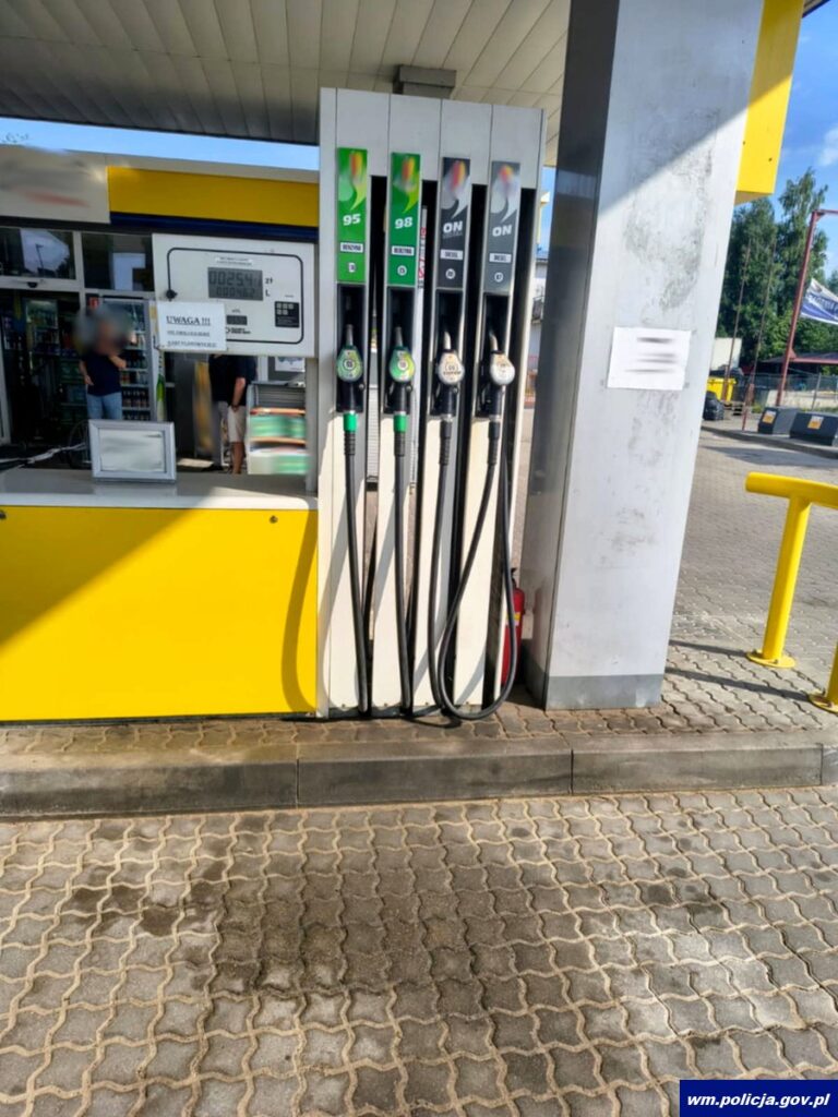 stacja paliw