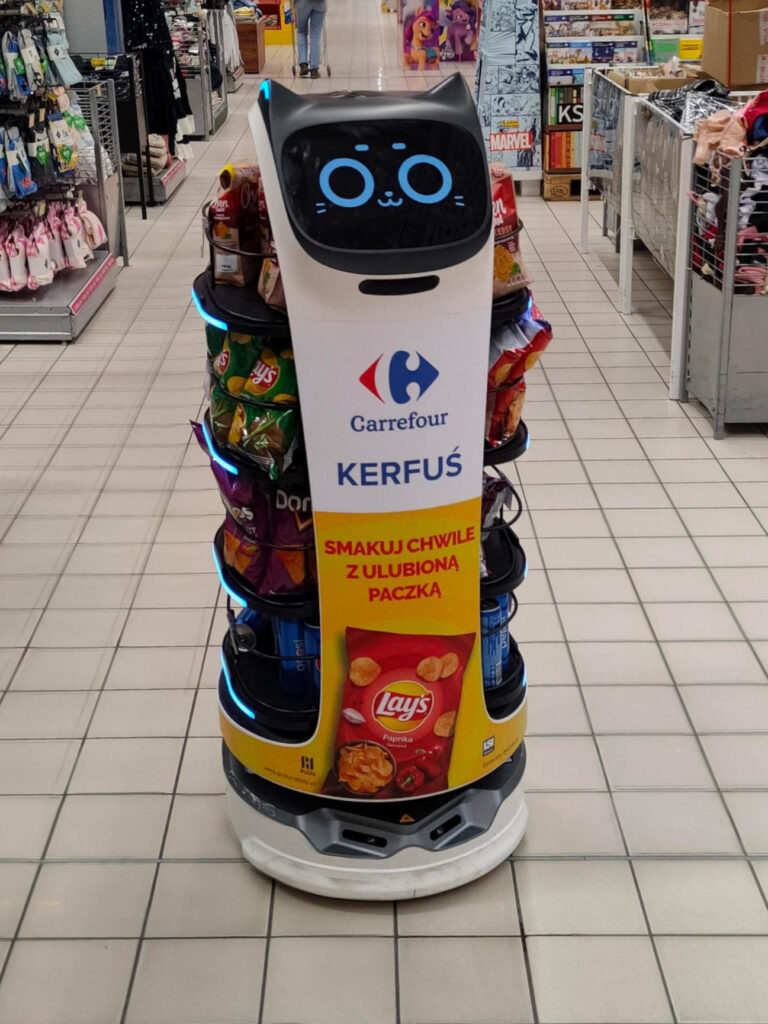 Kerfuś - akcja marketingowa w sieci Carrefour/ Autorstwa Nougcat, CC BY-SA 4.0
